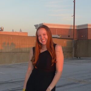 Meet your Posher, Dehlia